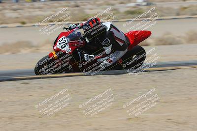 media/Mar-21-2025-CVMA Friday Practice (Fri) [[30cd4fe323]]/2-Racer 1/Session 5 (Turn 9 Inside)/